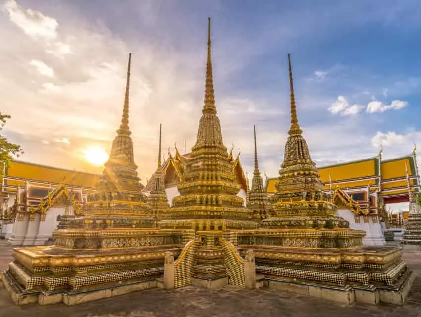 बैंकॉक में घूमने की जगहबैंगकॉक के प्रमुख पर्यटन स्थलबैंकॉक के प्रमुख दर्शनीय स्थलBangkok Tourist Place In Hindiबैंकॉक जाने और घूमने में कितने रुपए खर्च हो सकते हैं